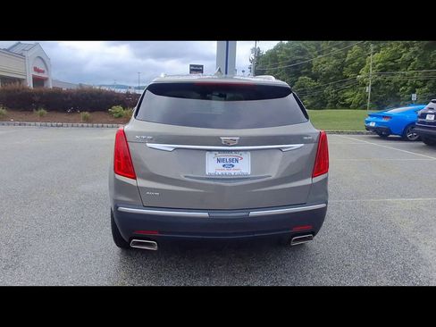Used 2019 Cadillac XT5 Luxury AWD/4WD image 7