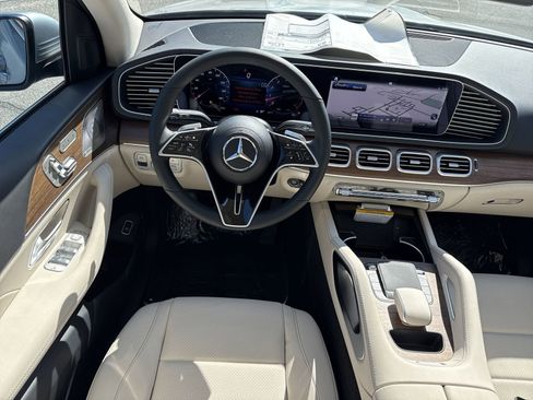 New 2025 Mercedes-Benz GLE 350 4MATIC image 14
