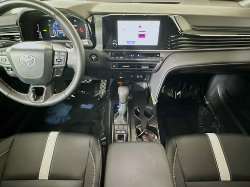 Certified 2026 Toyota Camry SE w/ Convenience Package FWD image 27