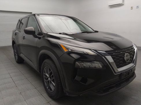 Used 2021 Nissan Rogue S FWD image 13