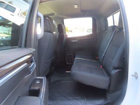 Used 2022 Chevrolet Silverado 1500 LT w/ Convenience Package II AWD/4WD image 21