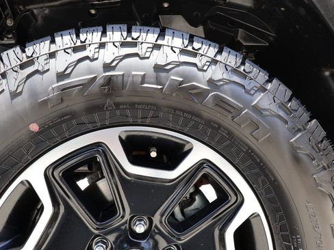 Used 2017 Jeep Wrangler Rubicon AWD/4WD image 29
