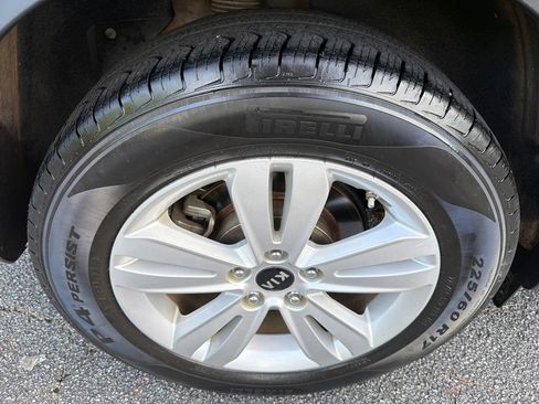Used 2018 Kia Sportage LX FWD image 17