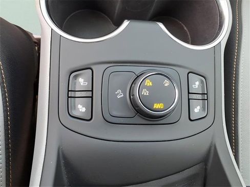 Used 2019 GMC Terrain SLT w/ Preferred Package image 21