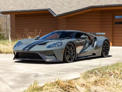 Used 2021 Ford GT Carbon Series