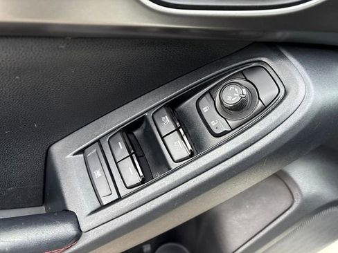 Used 2024 Subaru Impreza 2.0i Sport image 12