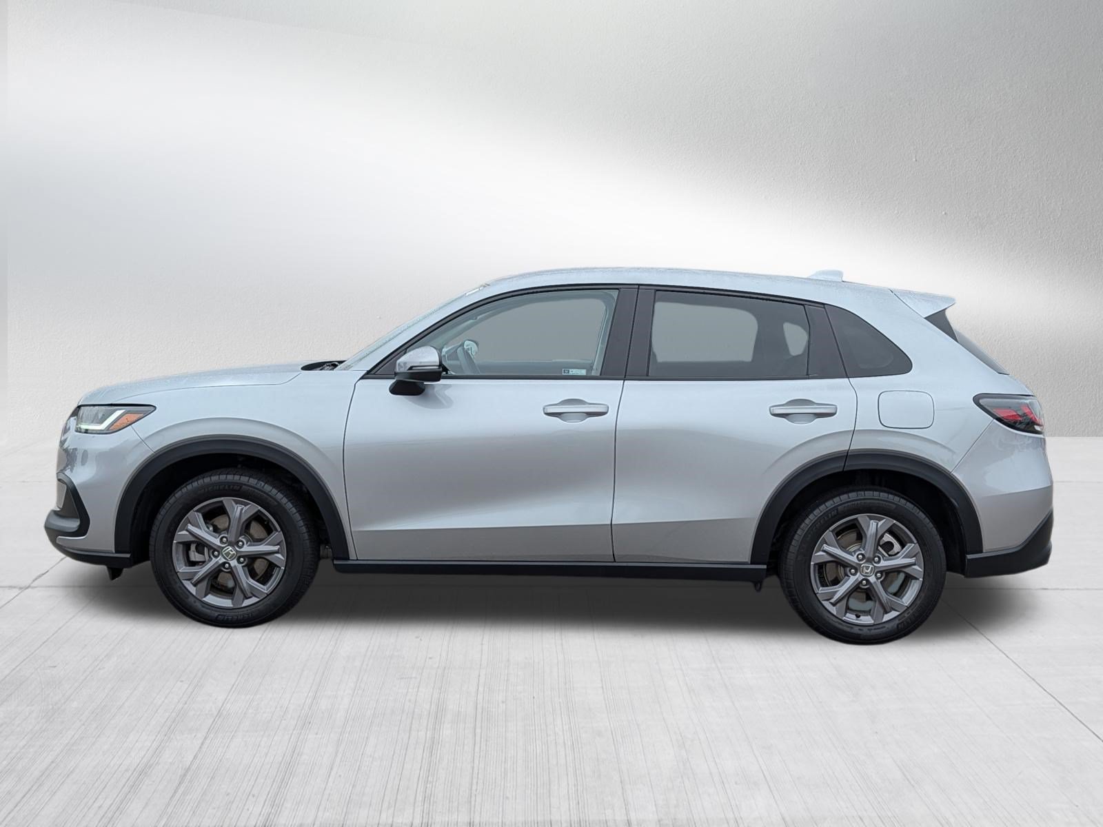 Used 2026 Honda HR-V LX image 4