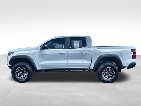 Used 2024 Chevrolet Colorado ZR2 w/ ZR2 Convenience Package III AWD/4WD image 6