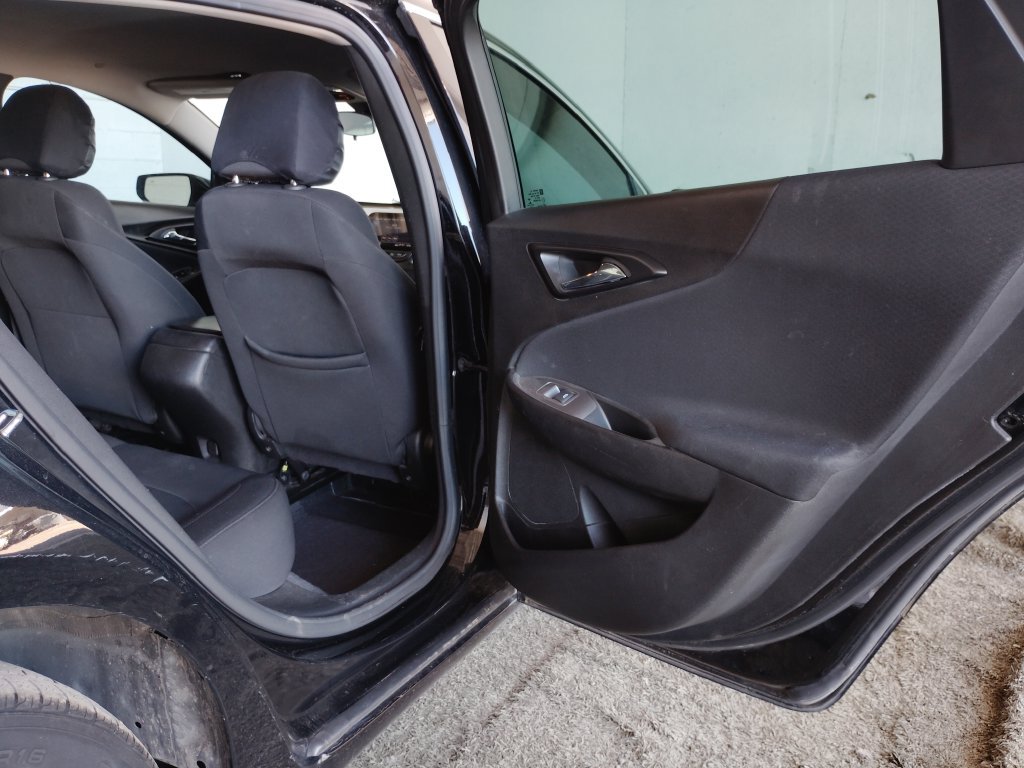 Used 2024 Chevrolet Malibu LS FWD image 15