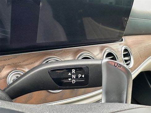 Used 2020 Mercedes-Benz E 63 AMG S image 24