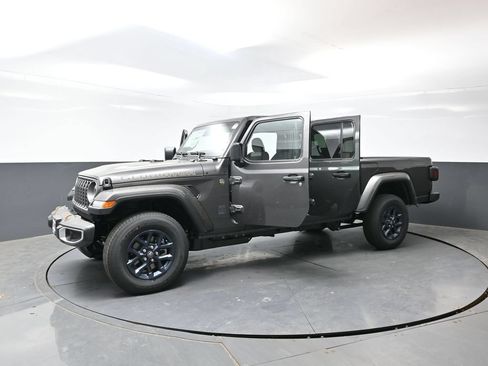 New 2026 Jeep Gladiator Sport AWD/4WD image 44
