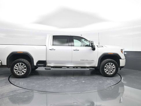 Used 2022 GMC Sierra 2500 Denali w/ Denali Ultimate Package image 9