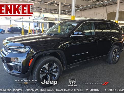 Used 2023 Jeep Grand Cherokee 4WD 4xe w/ Luxury Tech Group II image 1