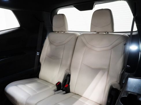 Used 2021 Cadillac XT6 Sport image 15