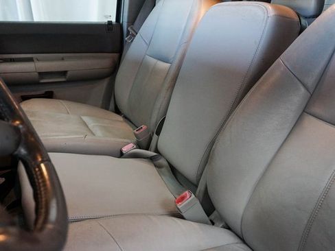 Used 2008 GMC Sierra 1500 SLE w/ Pro Grade Edition image 13
