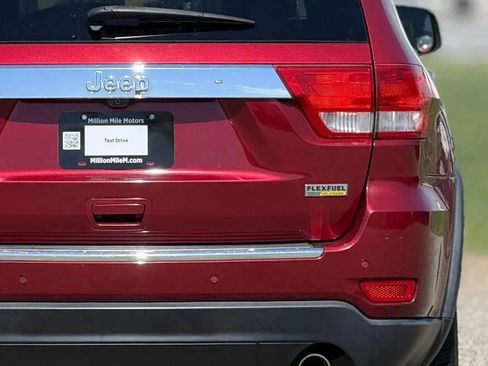 Used 2013 Jeep Grand Cherokee Limited RWD image 14