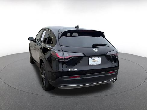 Used 2025 Honda HR-V Sport image 11