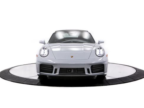 New 2026 Porsche 911 Carrera S image 10