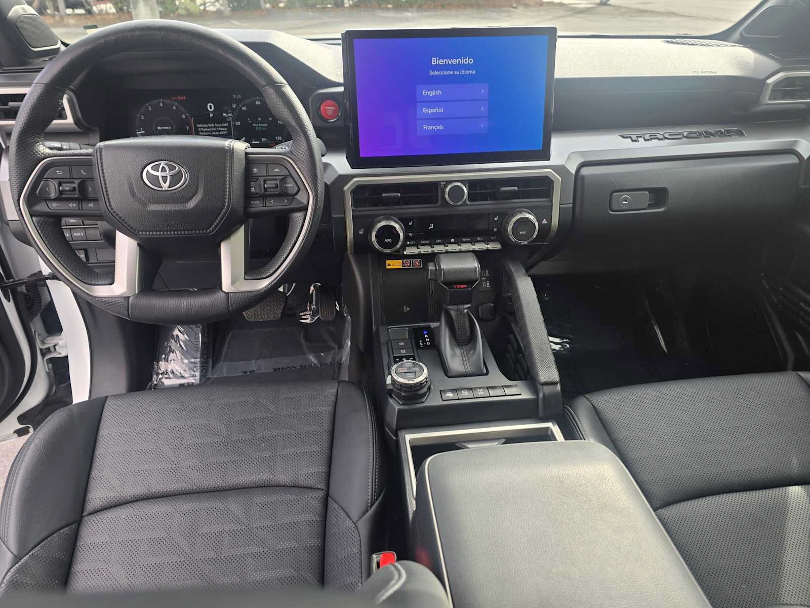 Used 2024 Toyota Tacoma TRD Off-Road w/ TRD Off Road Premium Package AWD/4WD image 18