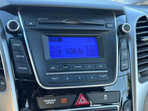 Used 2013 Hyundai Elantra GT w/ Touch & Go Pkg FWD image 7