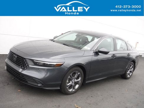 Used 2023 Honda Accord EX-L image 1