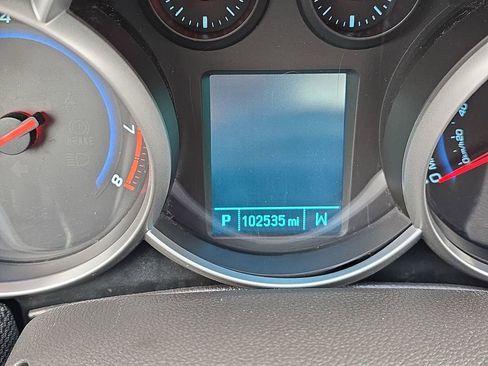 Used 2015 Chevrolet Cruze LT image 19