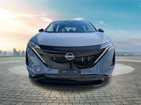 Used 2023 Nissan Ariya AWD image 10