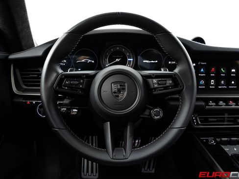 Used 2025 Porsche 911 Turbo S AWD/4WD image 33