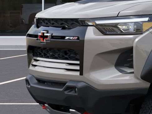 New 2026 Chevrolet Colorado ZR2 w/ Technology Package AWD/4WD image 13