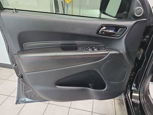 Used 2023 Dodge Durango GT image 41