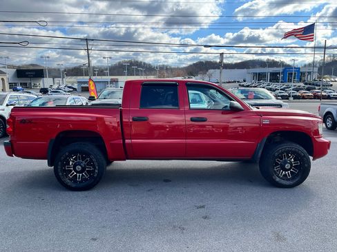Used 2011 Dodge Dakota Big Horn w/ Convenience Group image 4