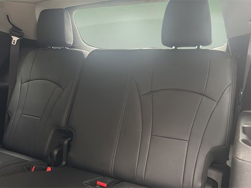 Used 2020 Buick Enclave Avenir w/ Avenir Technology Package image 12