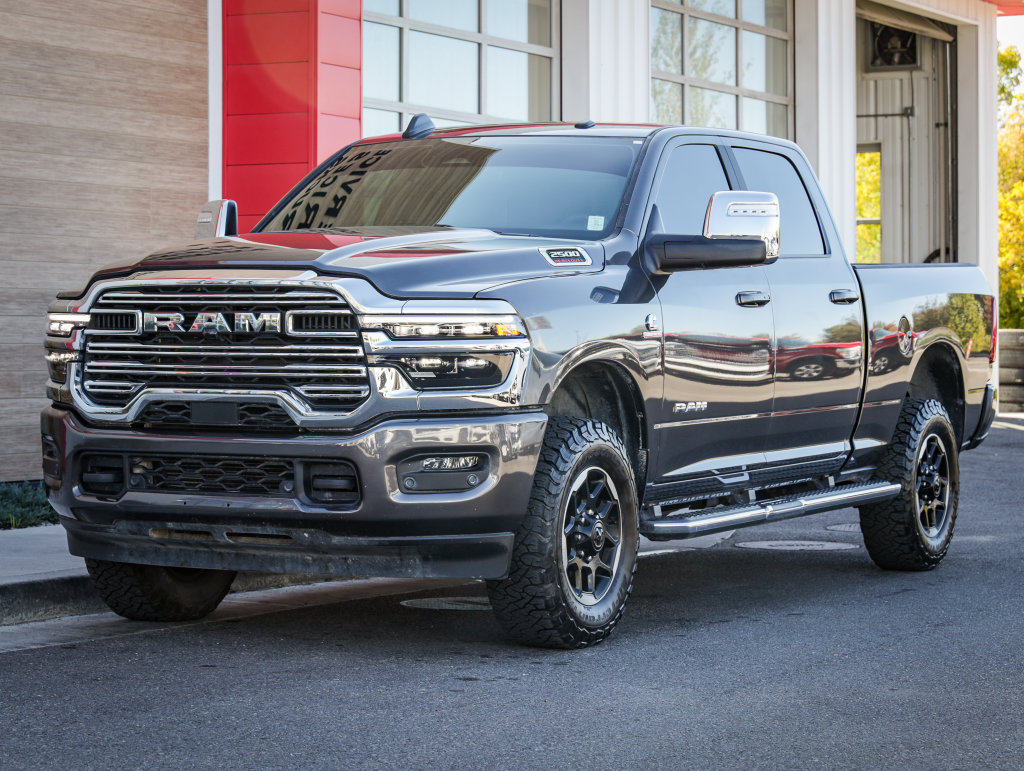 Used 2026 RAM 2500 Laramie AWD/4WD image 8