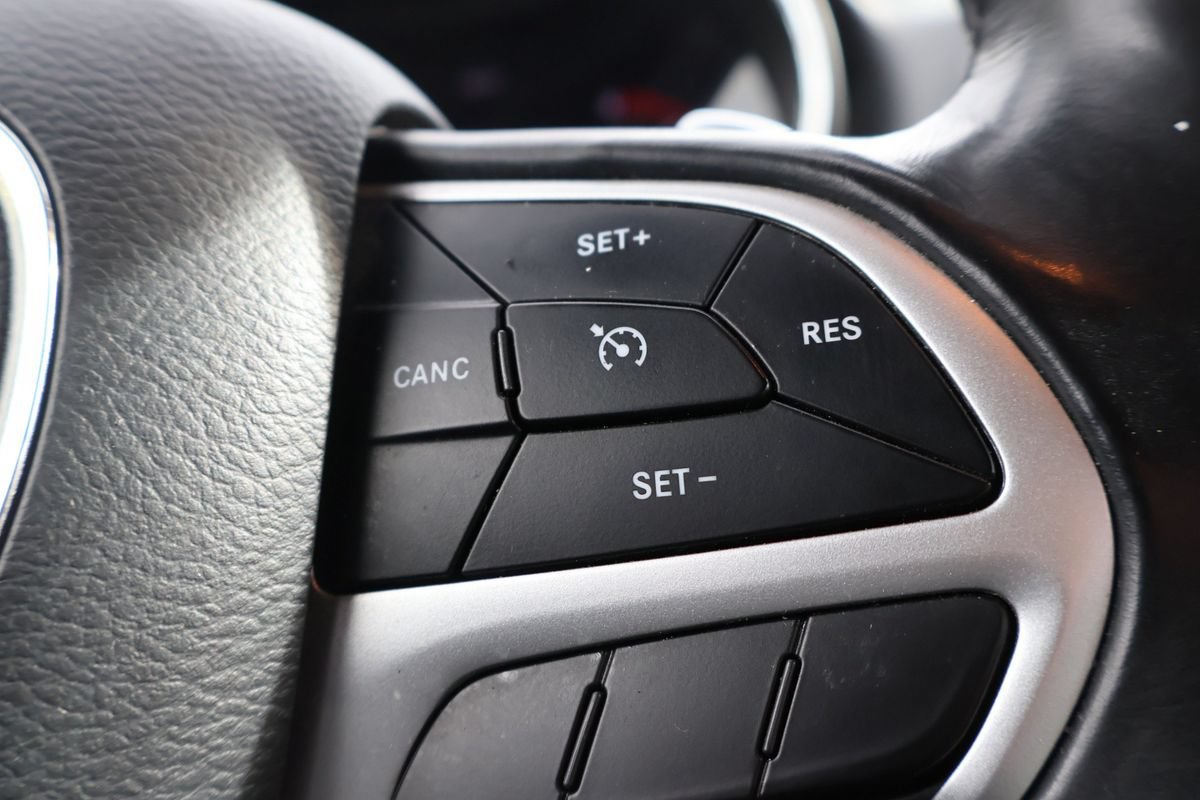 Used 2017 Dodge Durango GT w/ Blacktop Package AWD/4WD image 17