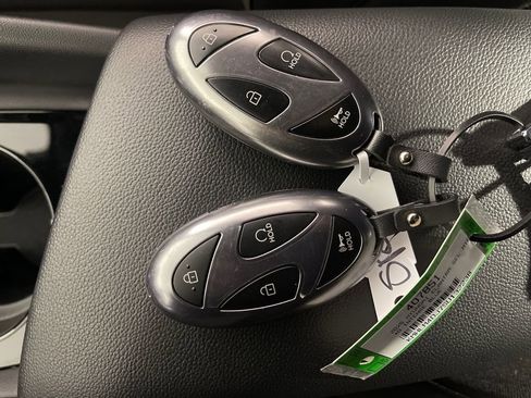 Certified 2025 Hyundai Elantra SEL FWD image 26