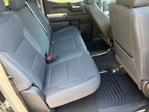 Used 2026 Chevrolet Silverado 1500 Custom w/ LPO, Dark Essentials Package RWD image 17
