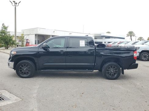 Used 2021 Toyota Tundra SR5 w/ Trail Edition image 7