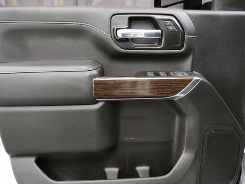 Used 2022 GMC Sierra 2500 SLE w/ X31 Off-Road Package image 15