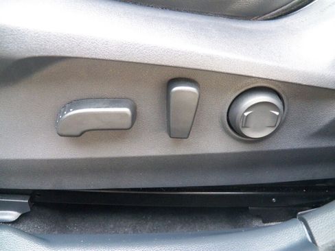 Used 2020 Subaru Outback Limited AWD/4WD image 10