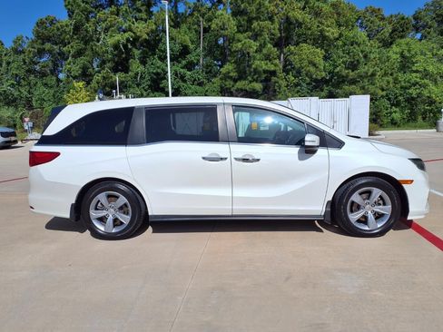 Used 2018 Honda Odyssey EX-L image 2