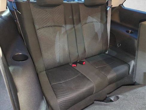 Used 2019 Dodge Journey SE FWD image 18