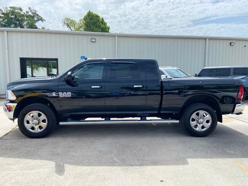 Used 2018 RAM 2500 Big Horn AWD/4WD image 2
