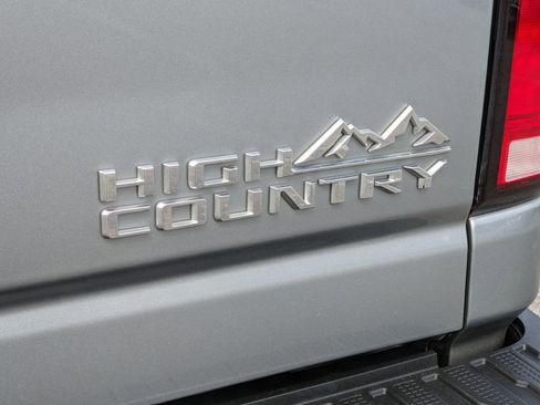 Used 2025 Chevrolet Silverado 2500 High Country w/ High Country Premium Package image 34