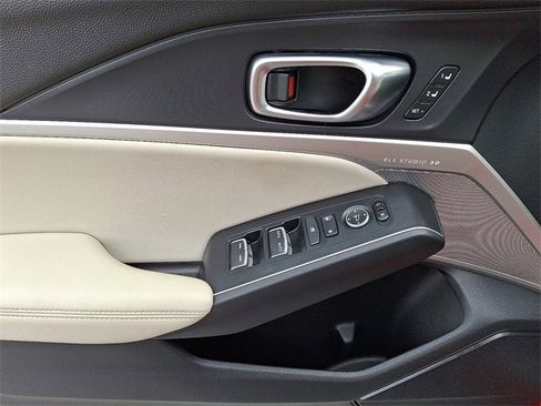 Used 2023 Acura Integra A-Spec image 13