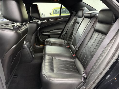 Used 2023 Chrysler 300 S image 22