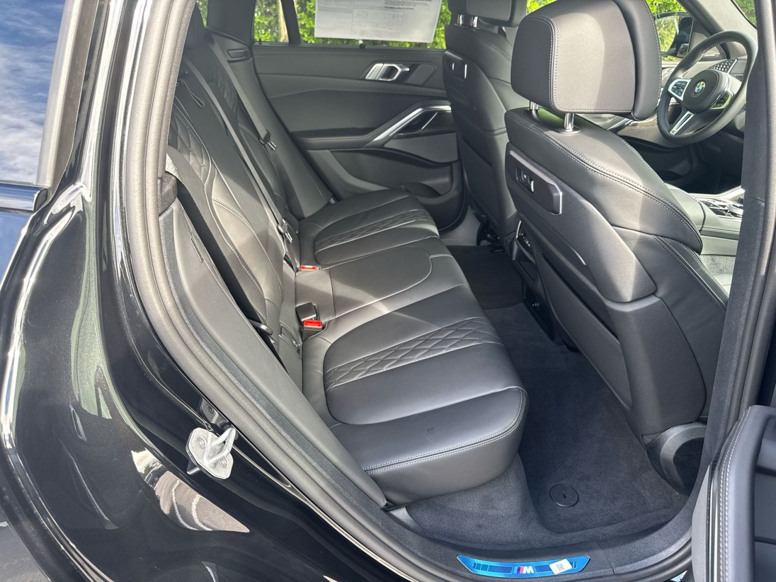 New 2027 BMW X6 M60i AWD/4WD image 32