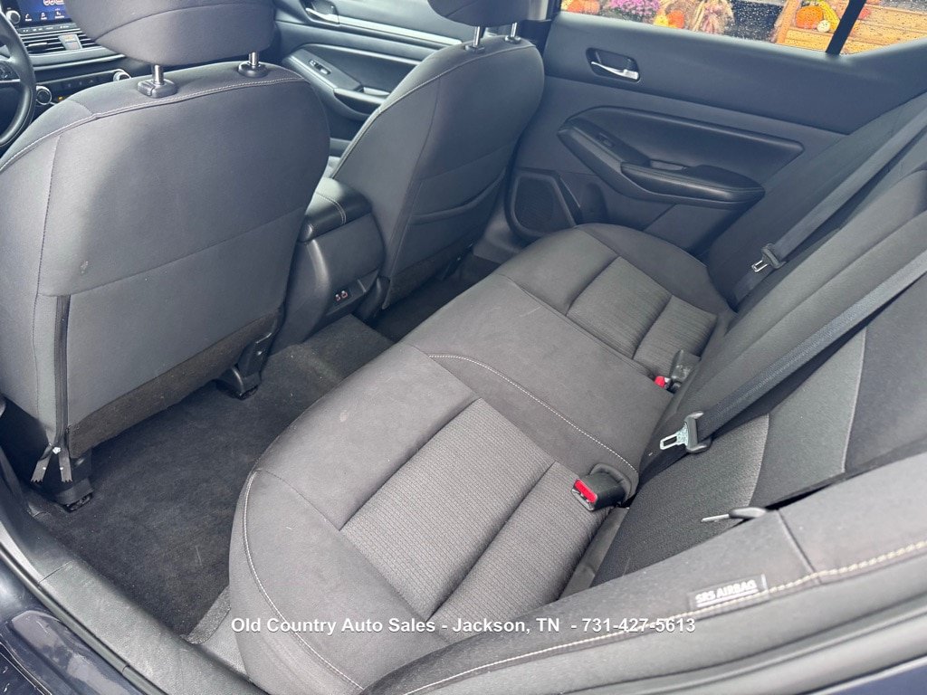 Used 2022 Nissan Altima 2.5 SV FWD image 10