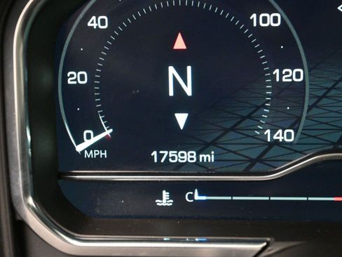 Used 2024 GMC Sierra 1500 Denali Ultimate image 34