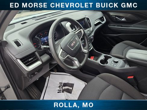 Used 2024 GMC Terrain SLE w/ Driver Convenience Package image 14