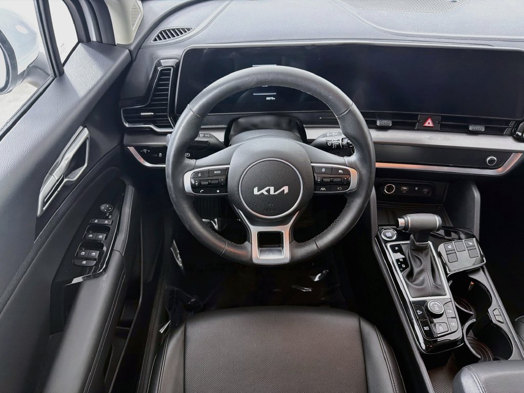 Certified 2024 Kia Sportage EX AWD/4WD image 22